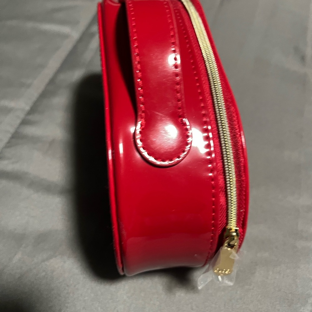 Dior Glossy Red Cosmetic Pouch - Picture 4 of 4